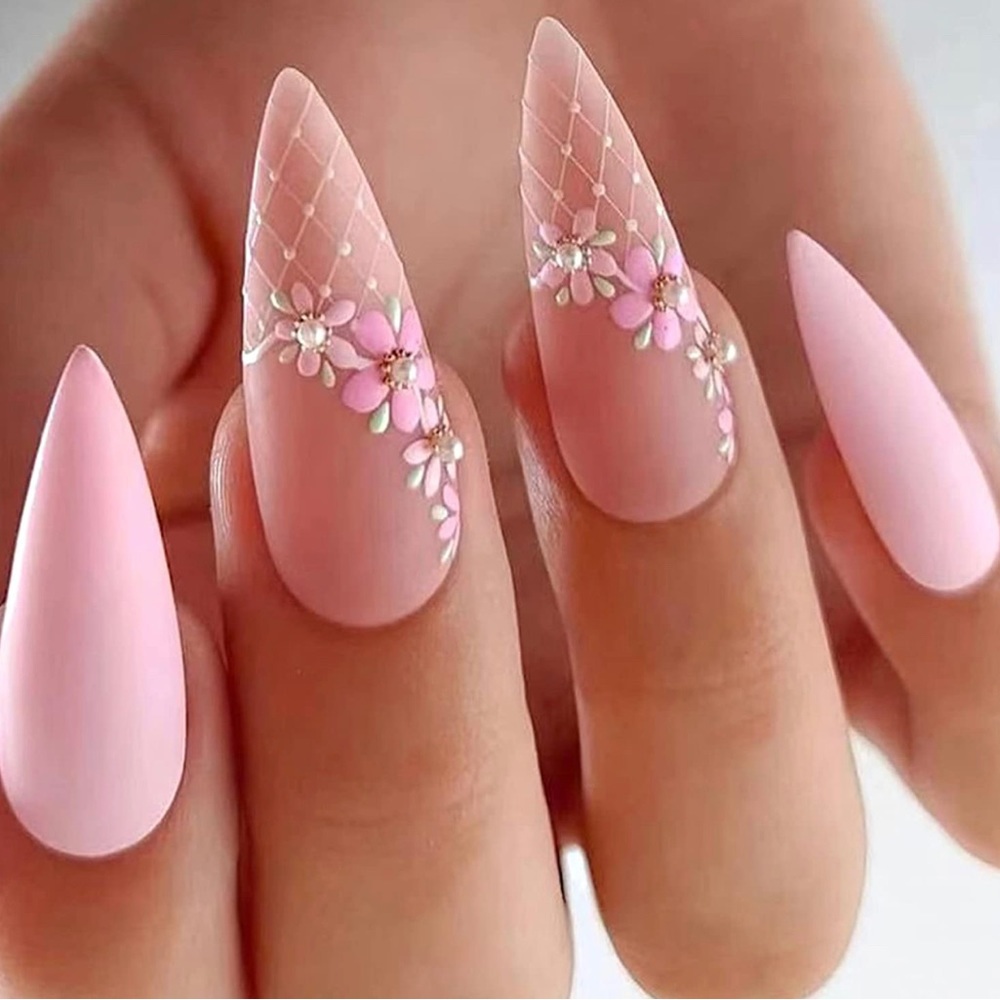 Pink Medium PressOn Nails AlmondFake Nails with FlowerDesign French Tip 3DPearl